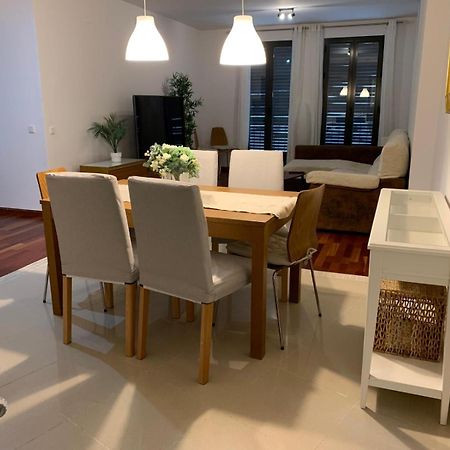 San Bernardo Family Apartment Севиля Екстериор снимка