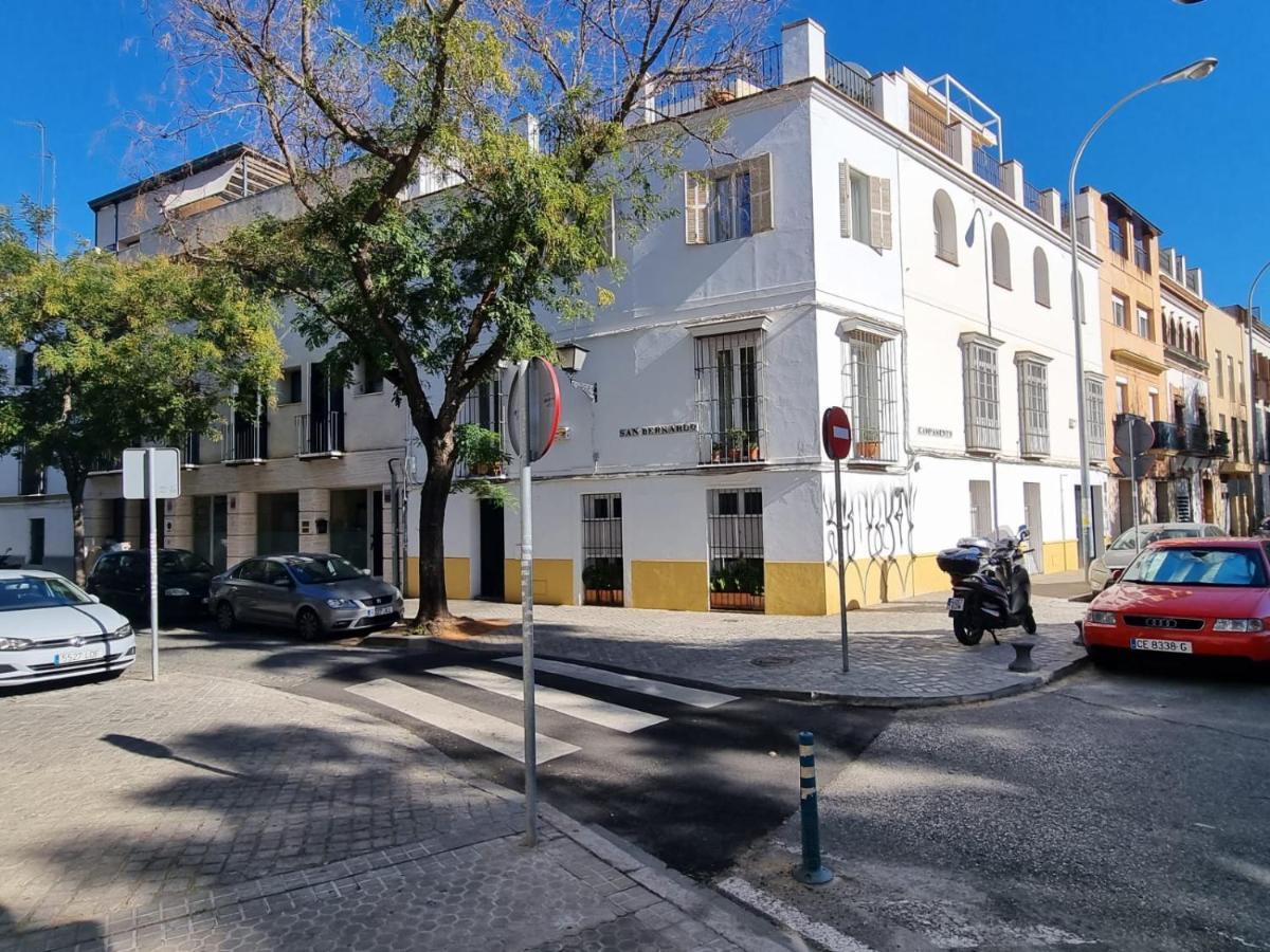 San Bernardo Family Apartment Севиля Екстериор снимка