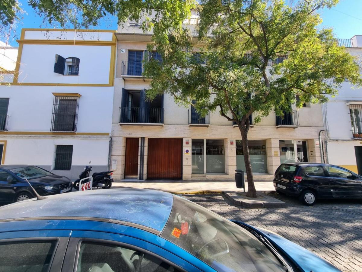 San Bernardo Family Apartment Севиля Екстериор снимка