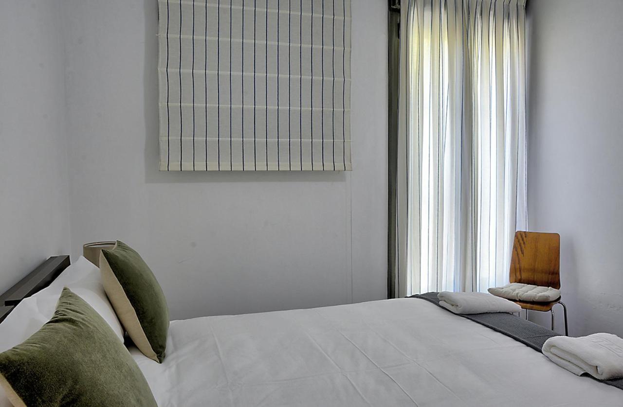 San Bernardo Family Apartment Севиля Екстериор снимка